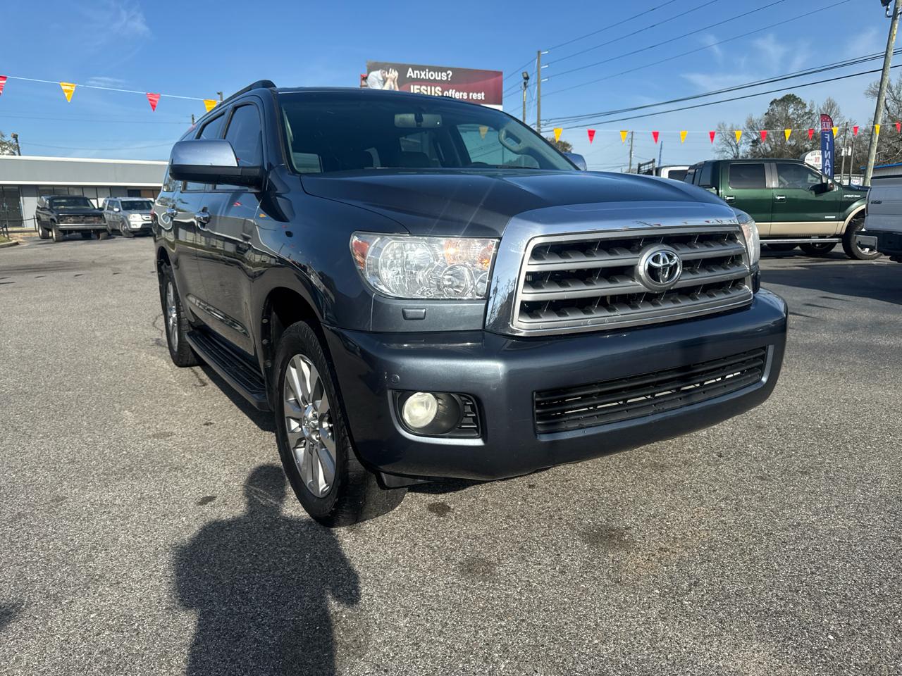 Toyota Sequoia  2010