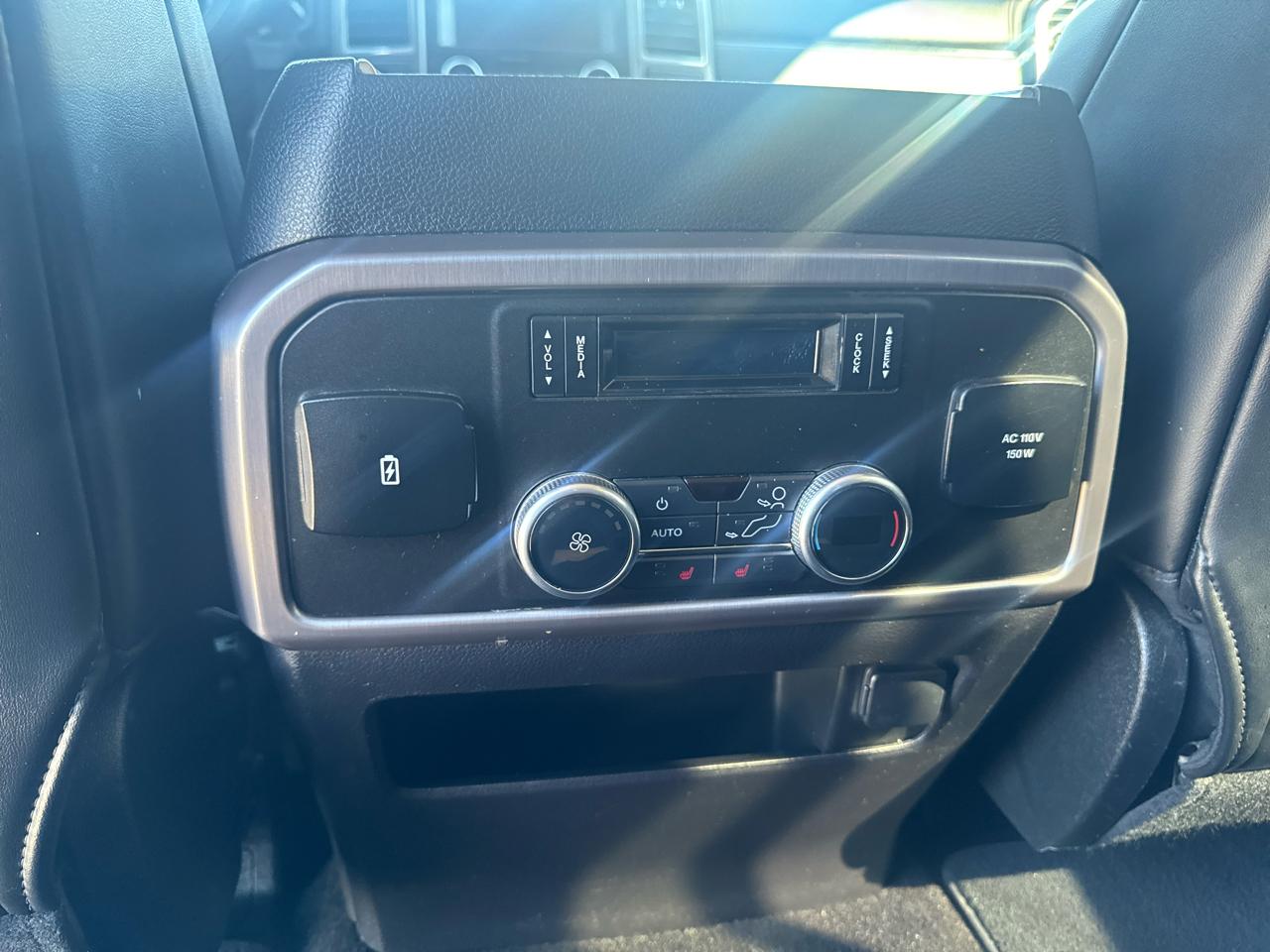 Ford Expedition  2019