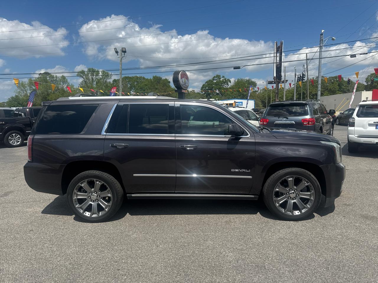 GMC Yukon Denali  2015