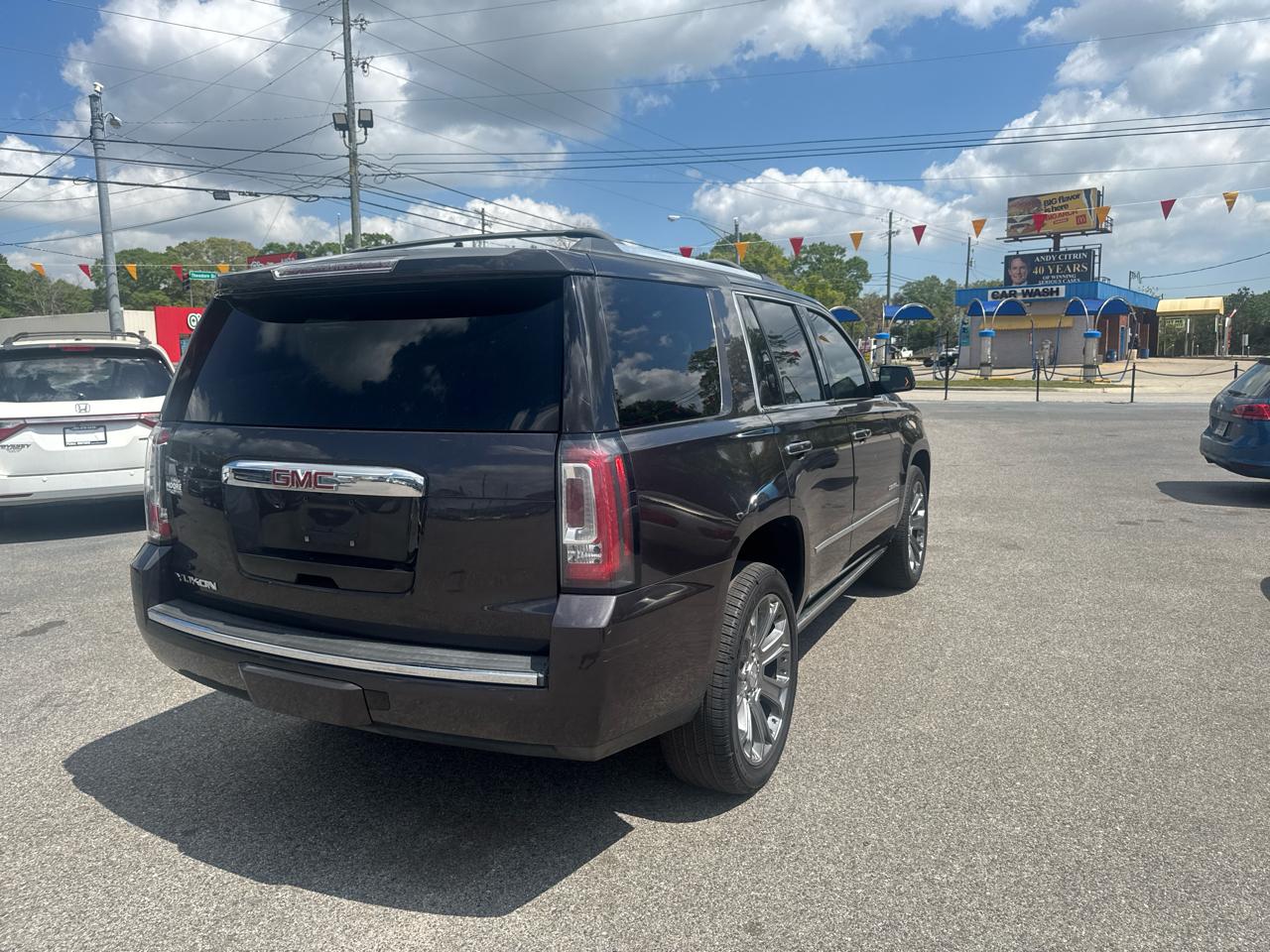GMC Yukon Denali  2015