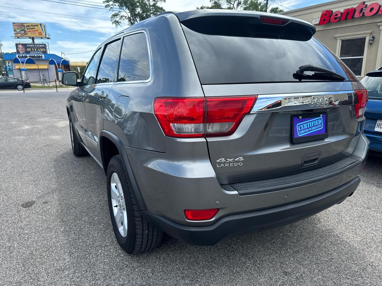 Jeep Grand Cherokee  2012