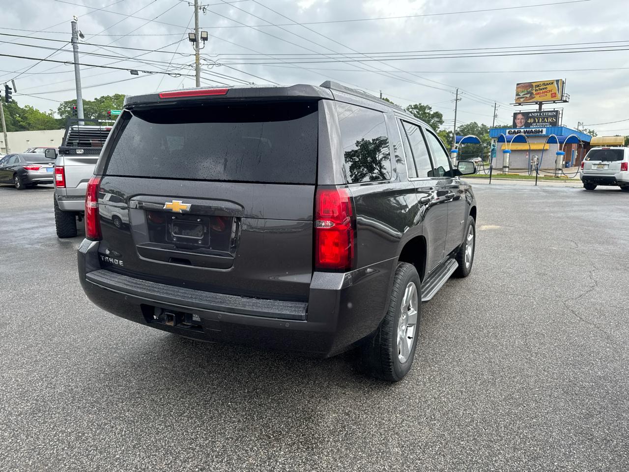 Chevrolet Tahoe  2017