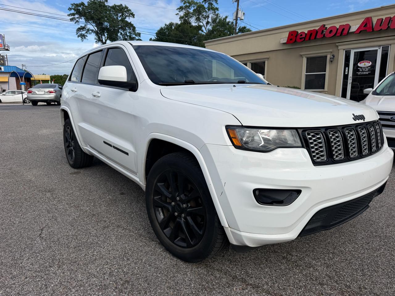 Jeep Grand Cherokee  2017