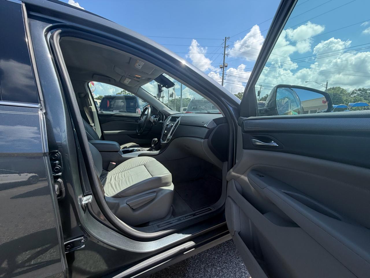 Cadillac SRX  2010