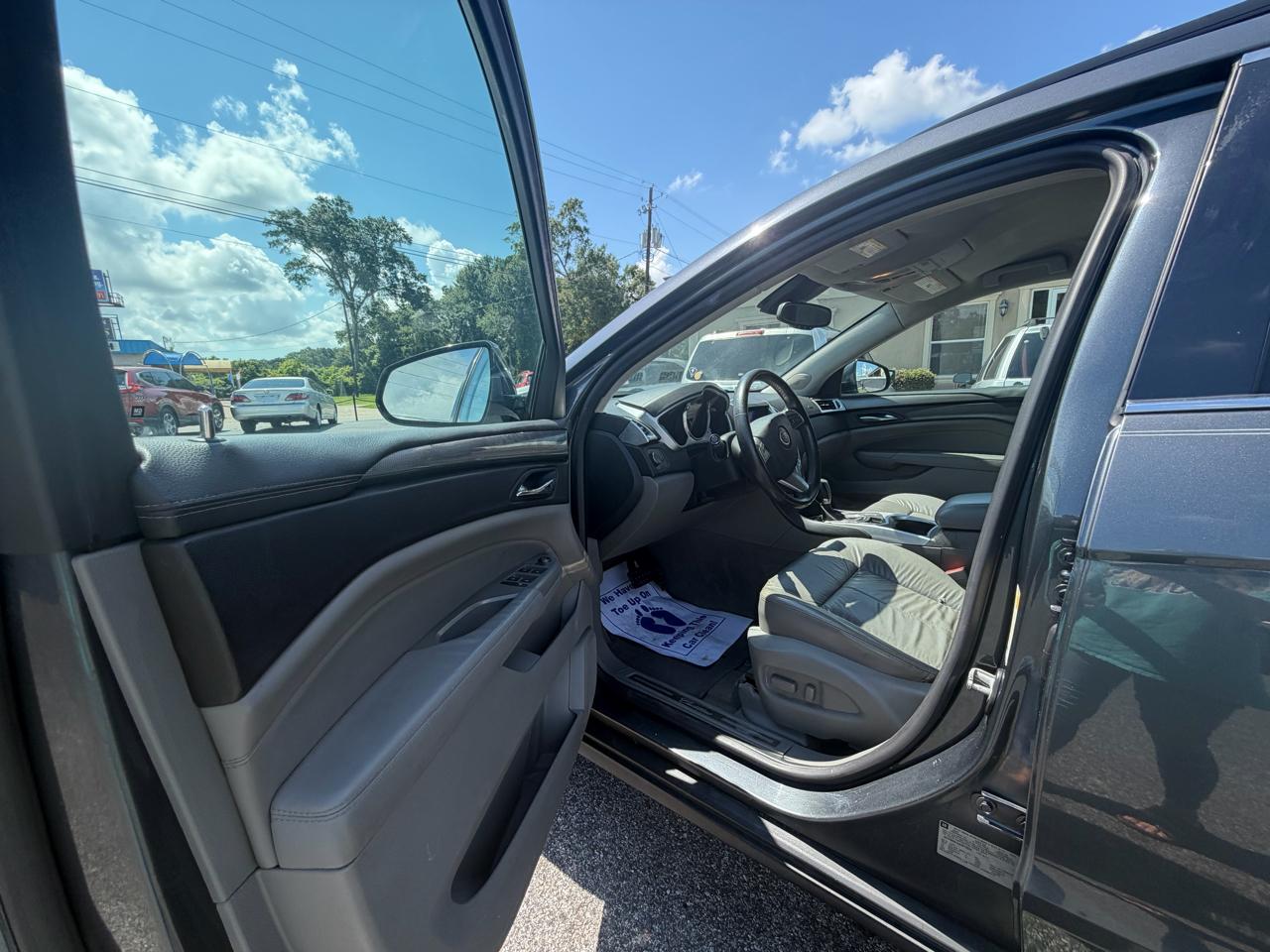Cadillac SRX  2010
