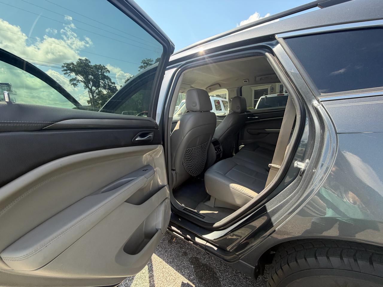Cadillac SRX  2010