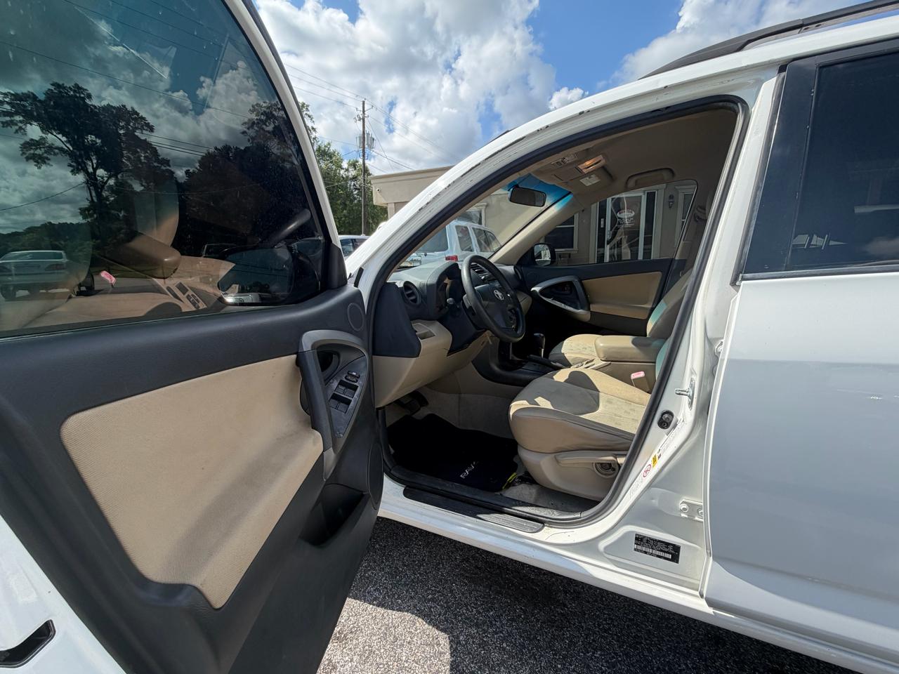 Toyota RAV4  2009
