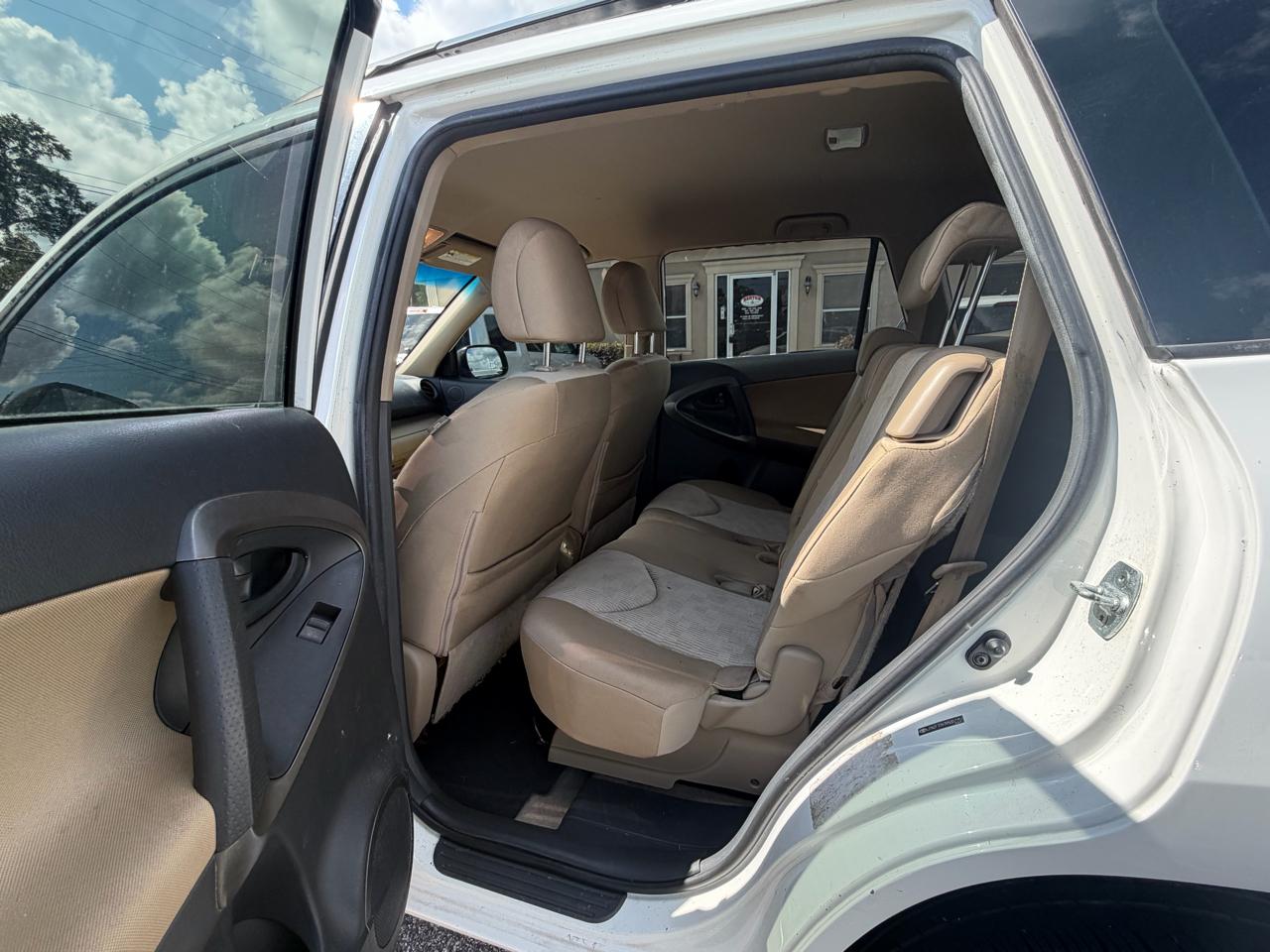 Toyota RAV4  2009