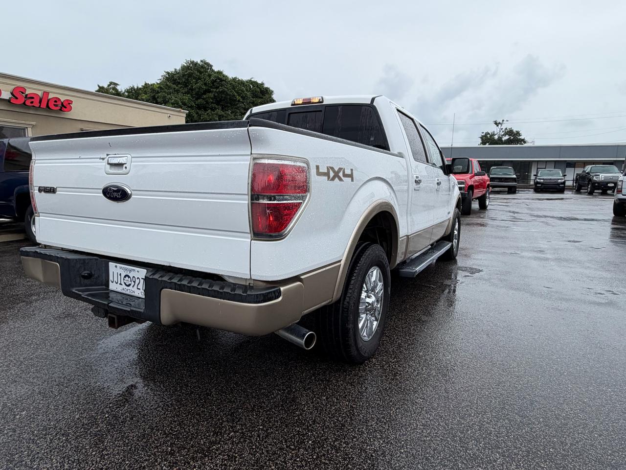 Ford F-150 SuperCrew 139" Lariat 4WD 2012