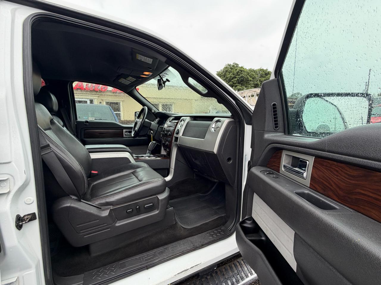 Ford F-150 SuperCrew 139" Lariat 4WD 2012