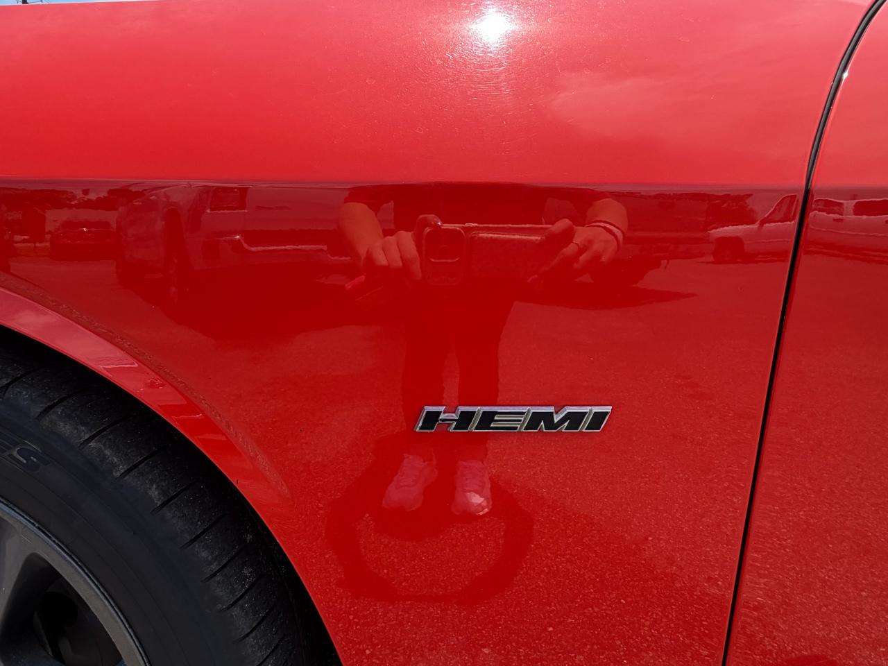 Dodge Challenger  2019