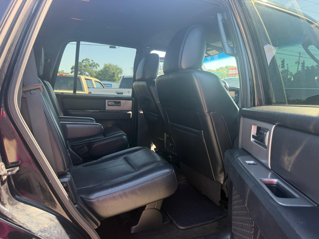 Ford Expedition  2016