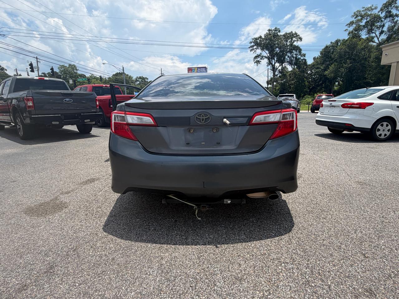 Toyota Camry  2014