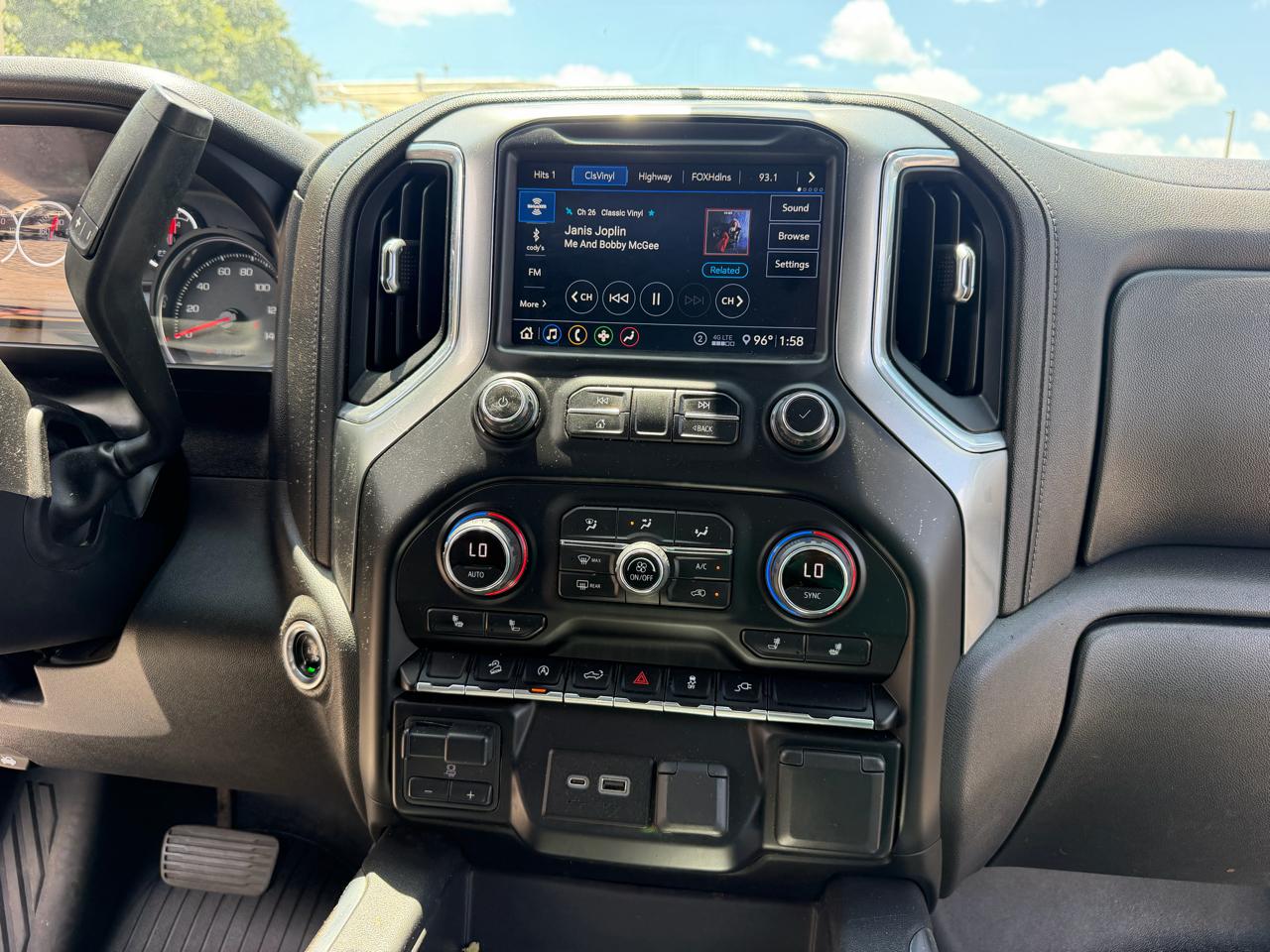 Chevrolet Silverado 1500  2020