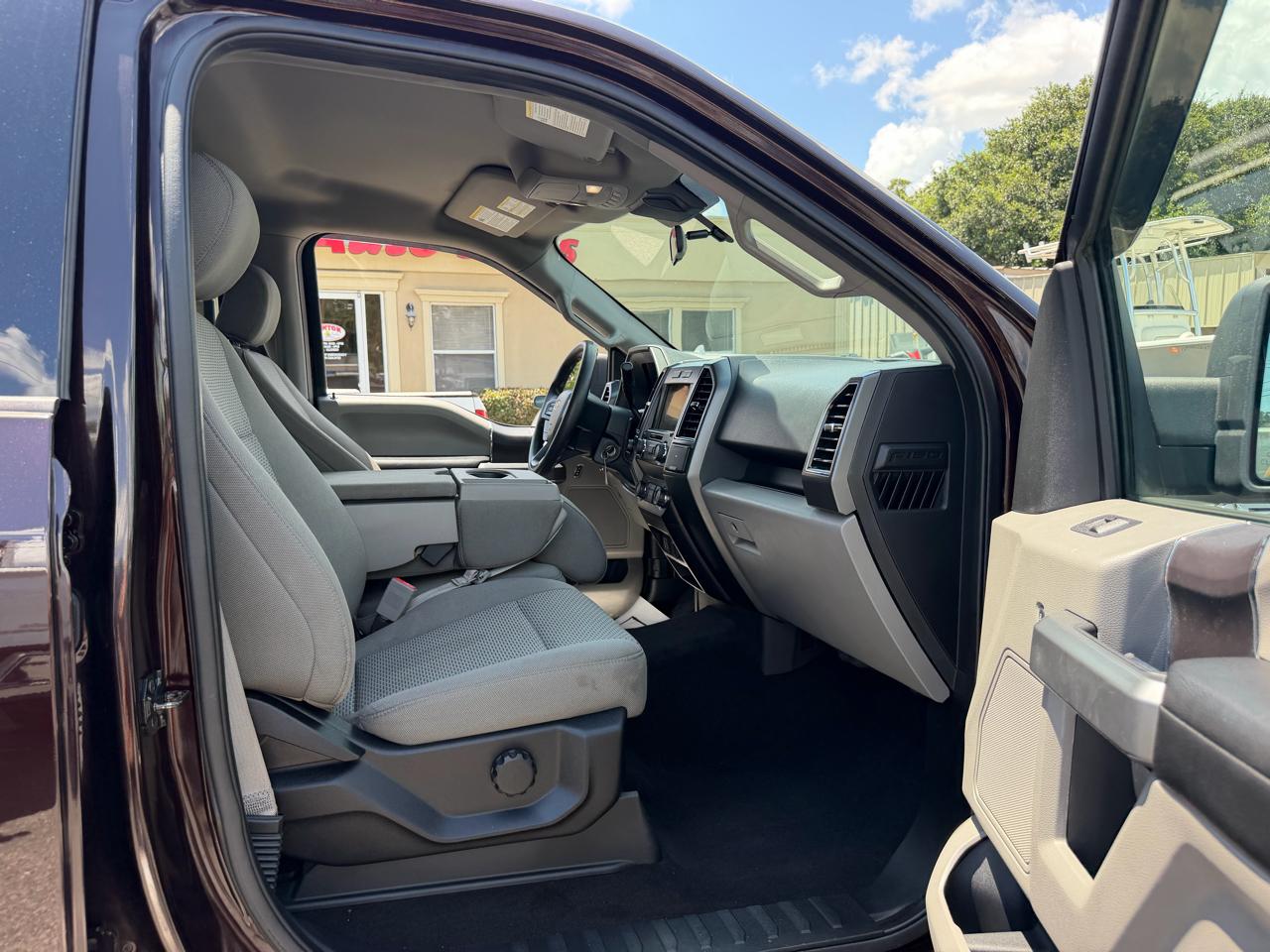 Ford F-150 XLT 4WD SuperCrew 5.5' Box 2019