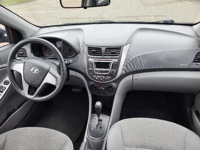 Hyundai Accent  2016