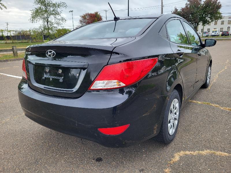 Hyundai Accent  2016