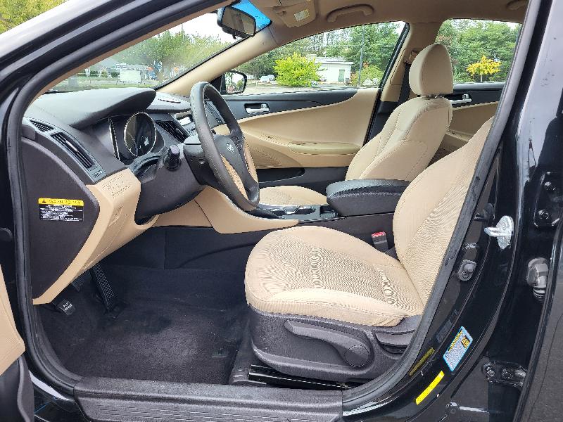 Hyundai Sonata  2013