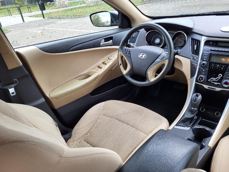 Hyundai Sonata  2013