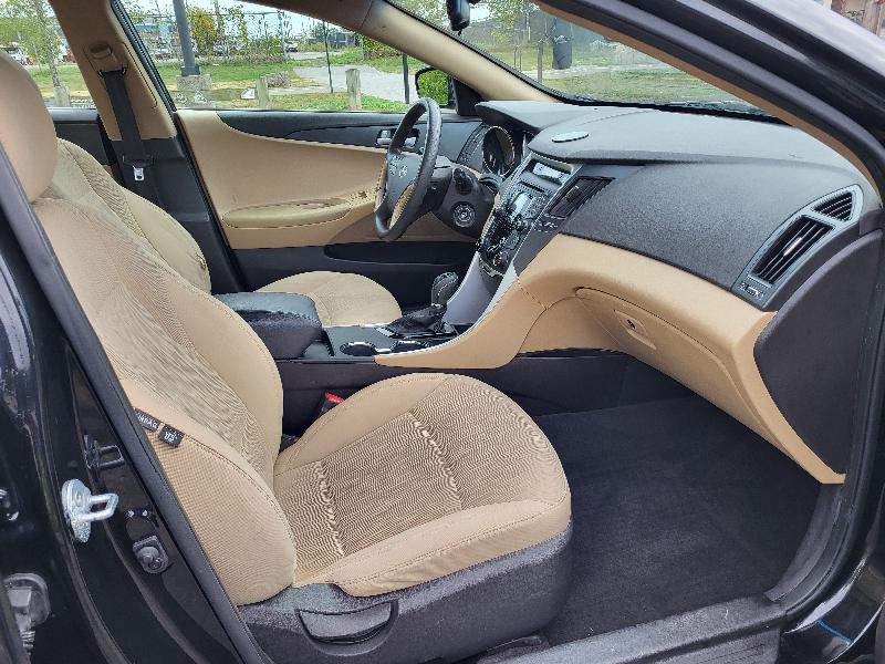 Hyundai Sonata  2013