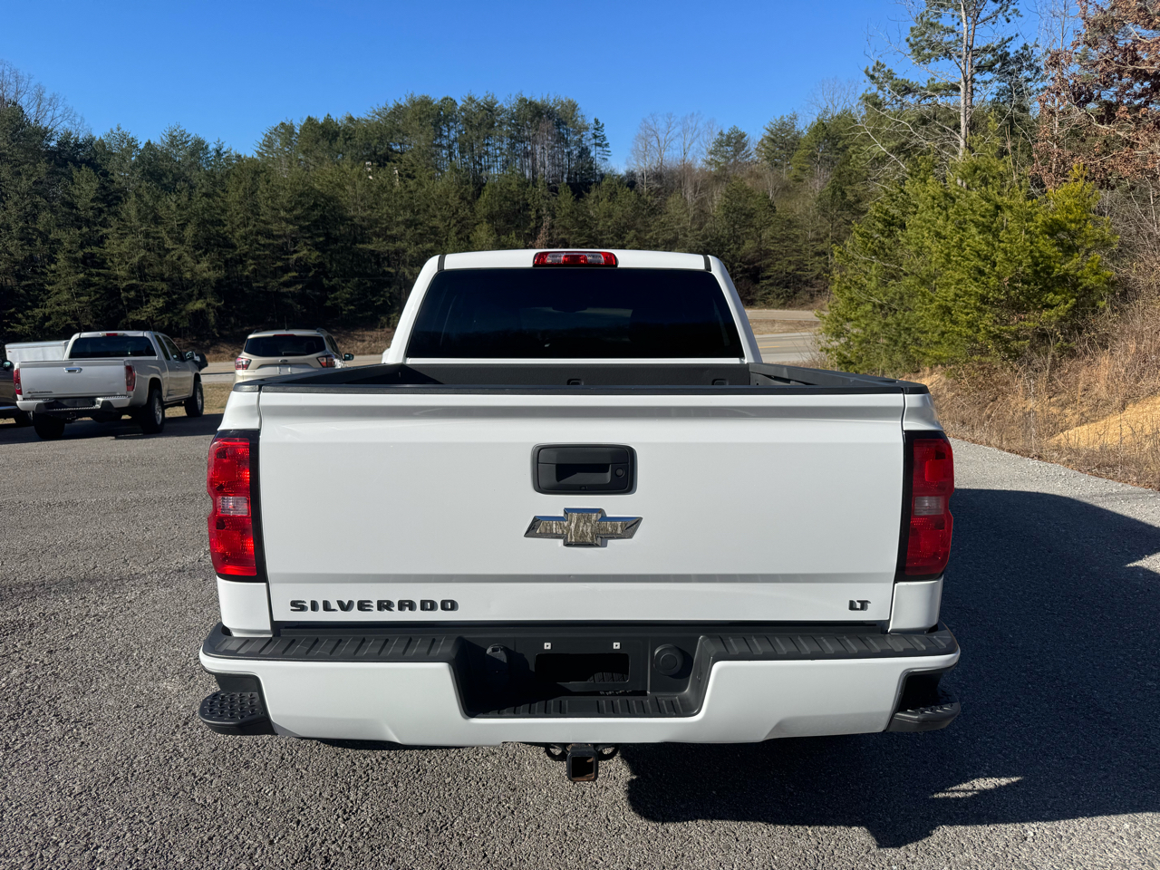 Chevrolet Silverado 1500 4WD Crew Cab 143.5" LT w/2LT 2017