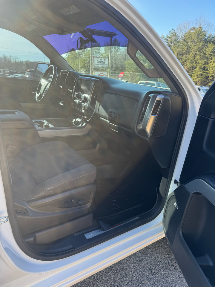 Chevrolet Silverado 1500 4WD Crew Cab 143.5" LT w/2LT 2017