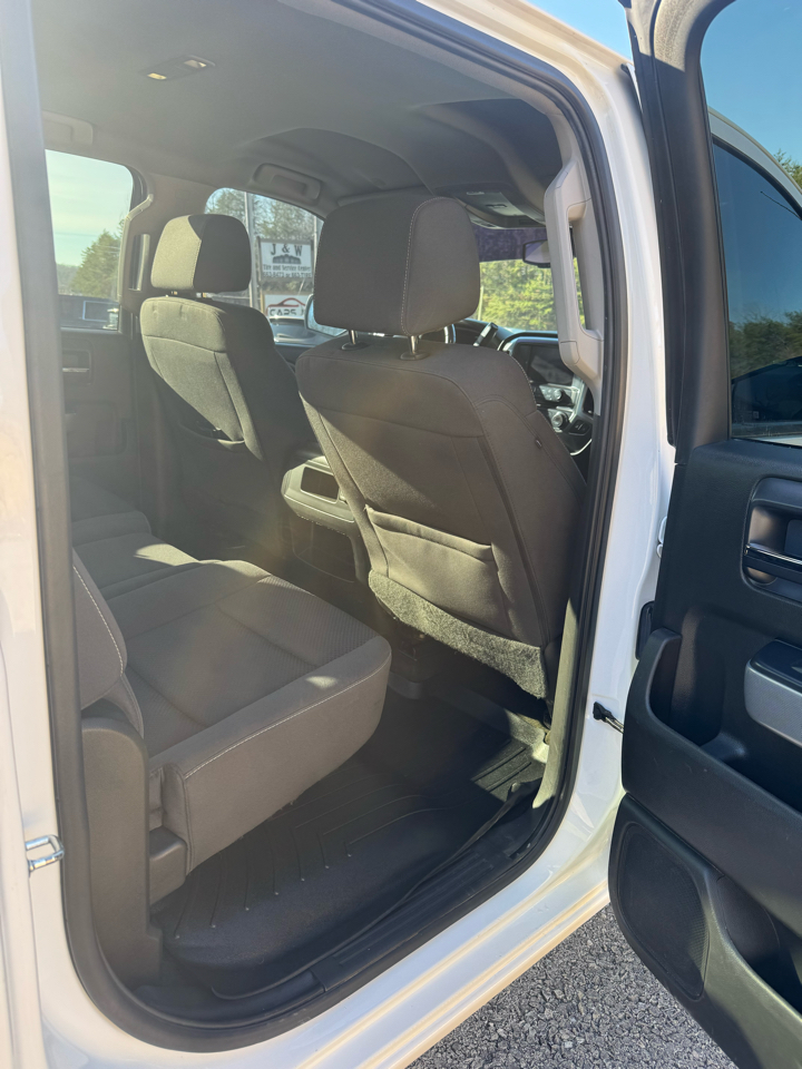 Chevrolet Silverado 1500 4WD Crew Cab 143.5" LT w/2LT 2017