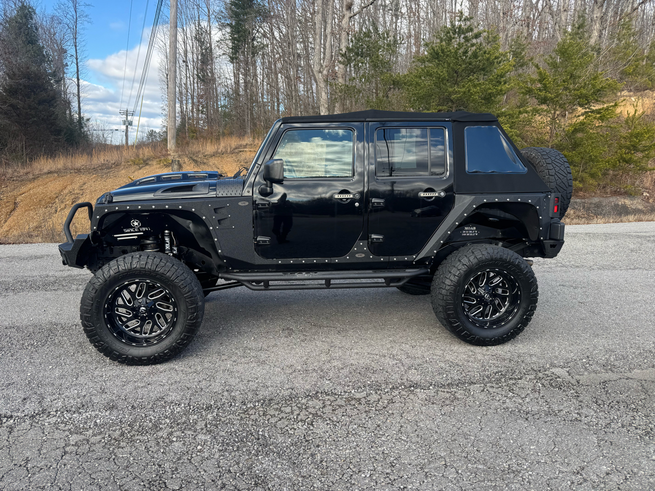Jeep Wrangler Unlimited 4WD 4dr Sahara 2010
