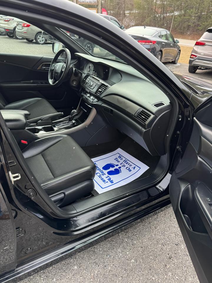 Honda Accord Sedan Sport CVT 2017