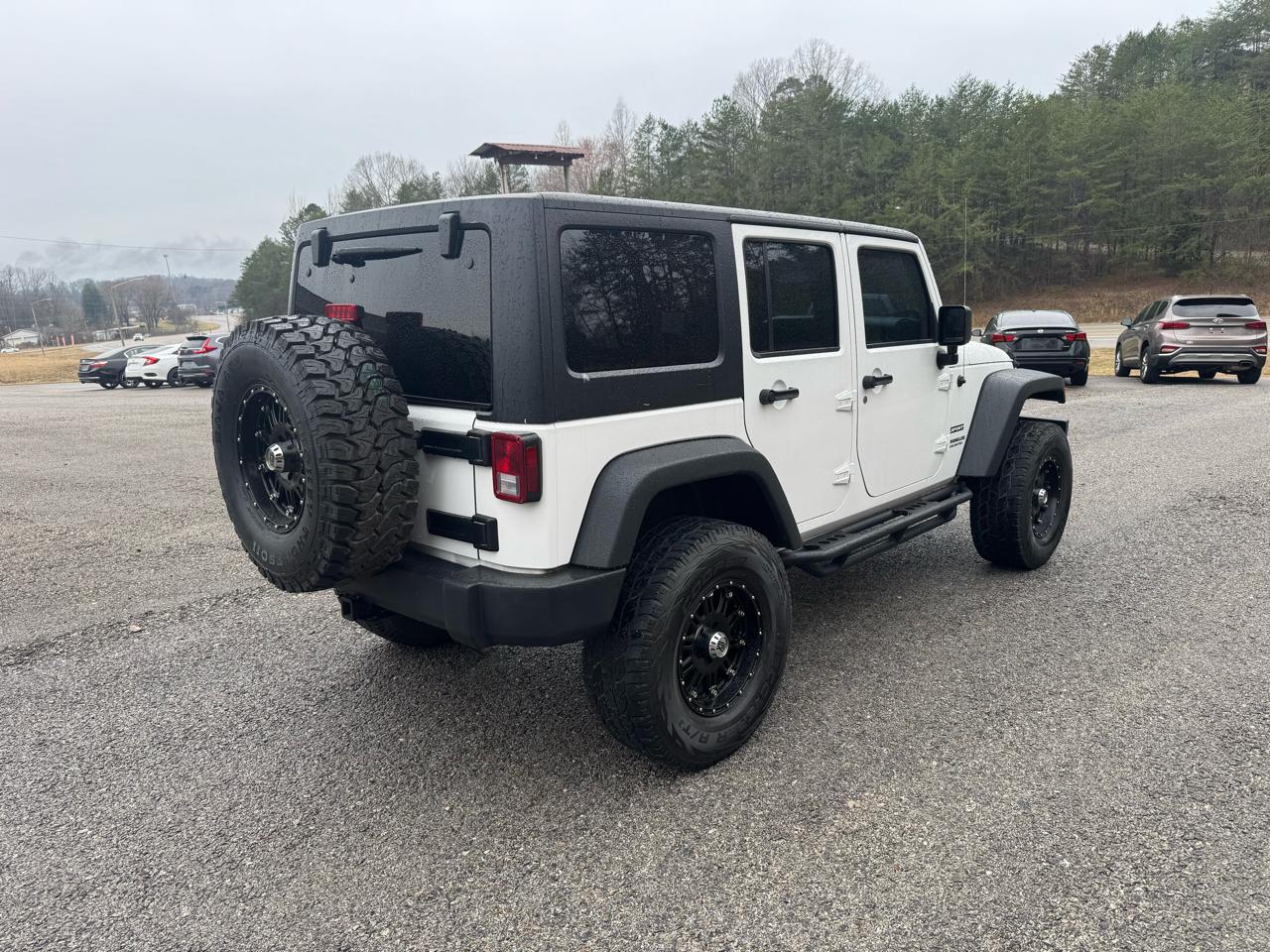 Jeep Wrangler Unlimited 4WD 4dr Sport 2013