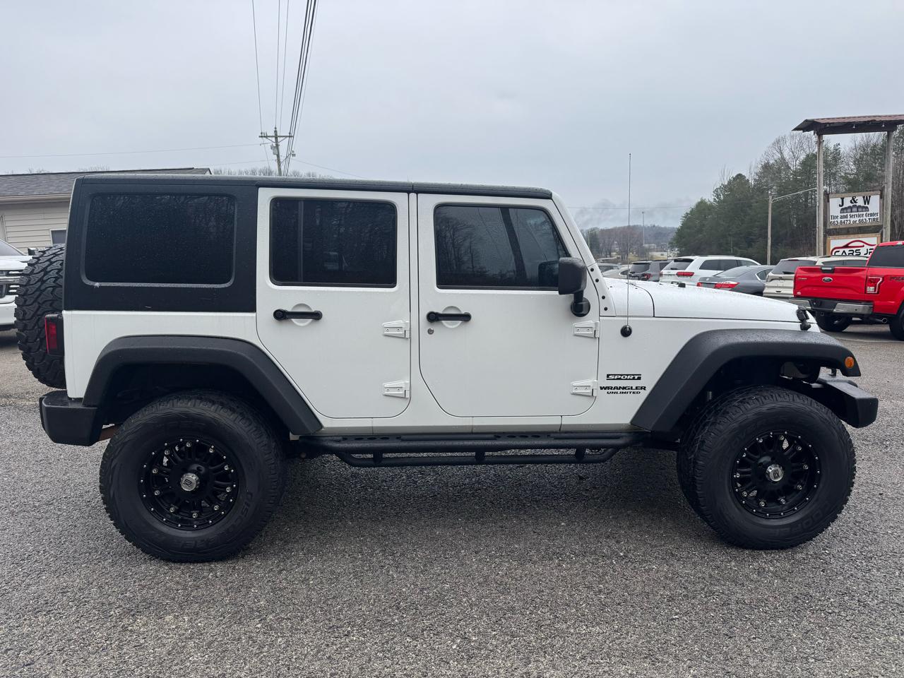 Jeep Wrangler Unlimited 4WD 4dr Sport 2013