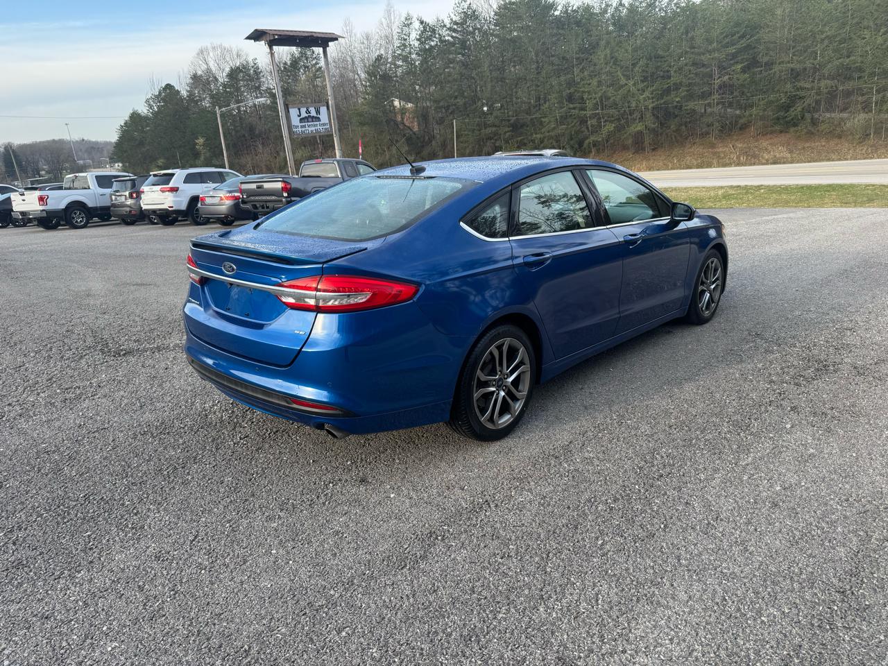 Ford Fusion SE FWD 2017