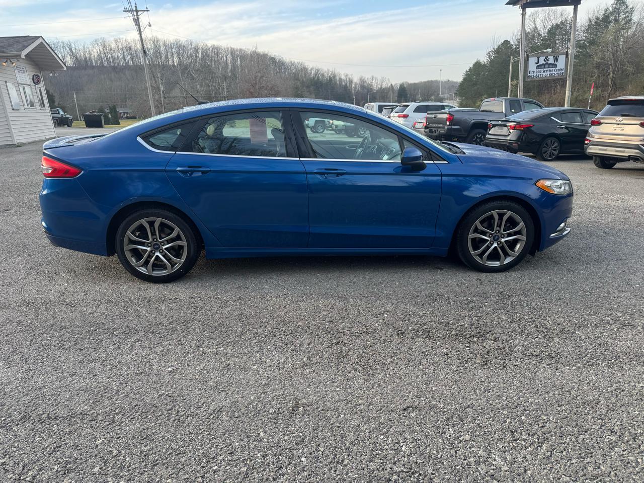 Ford Fusion SE FWD 2017