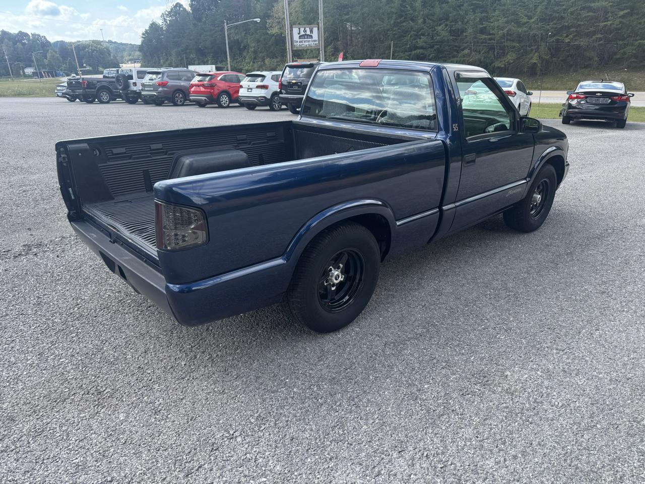 GMC Sonoma Reg Cab 108" WB SLS 1998