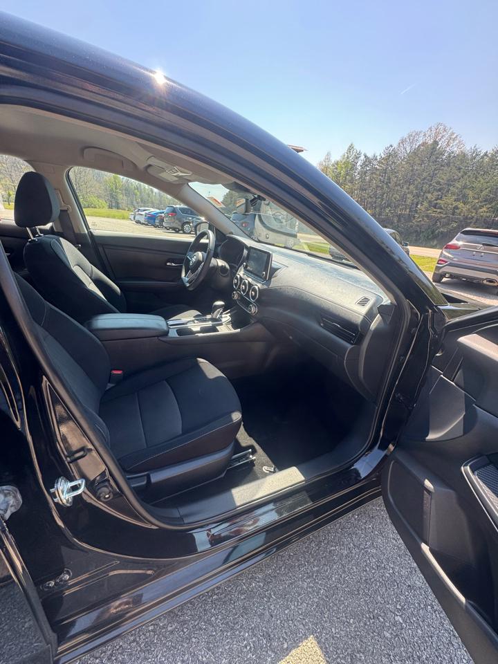 Nissan Sentra SV CVT 2020