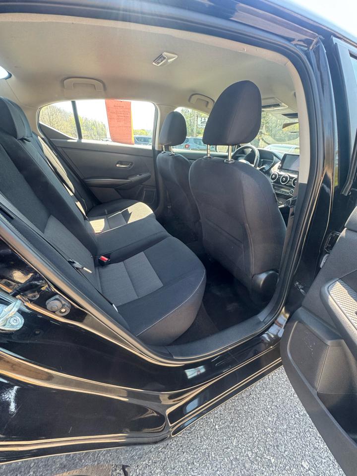 Nissan Sentra SV CVT 2020