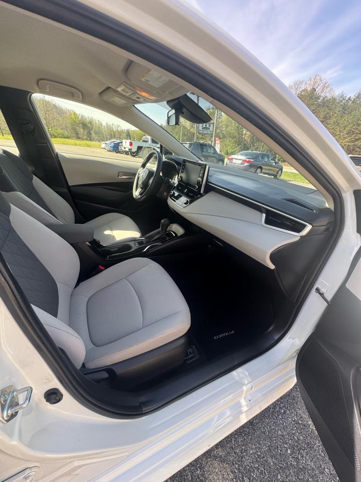 Toyota Corolla LE CVT (Natl) 2020