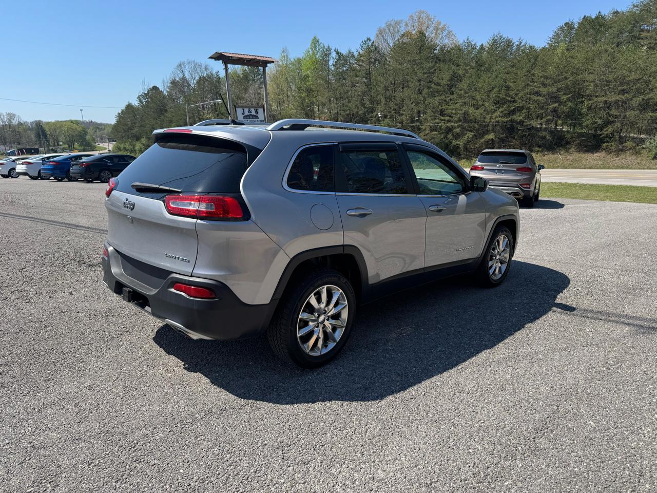 Jeep Cherokee FWD 4dr Limited 2015