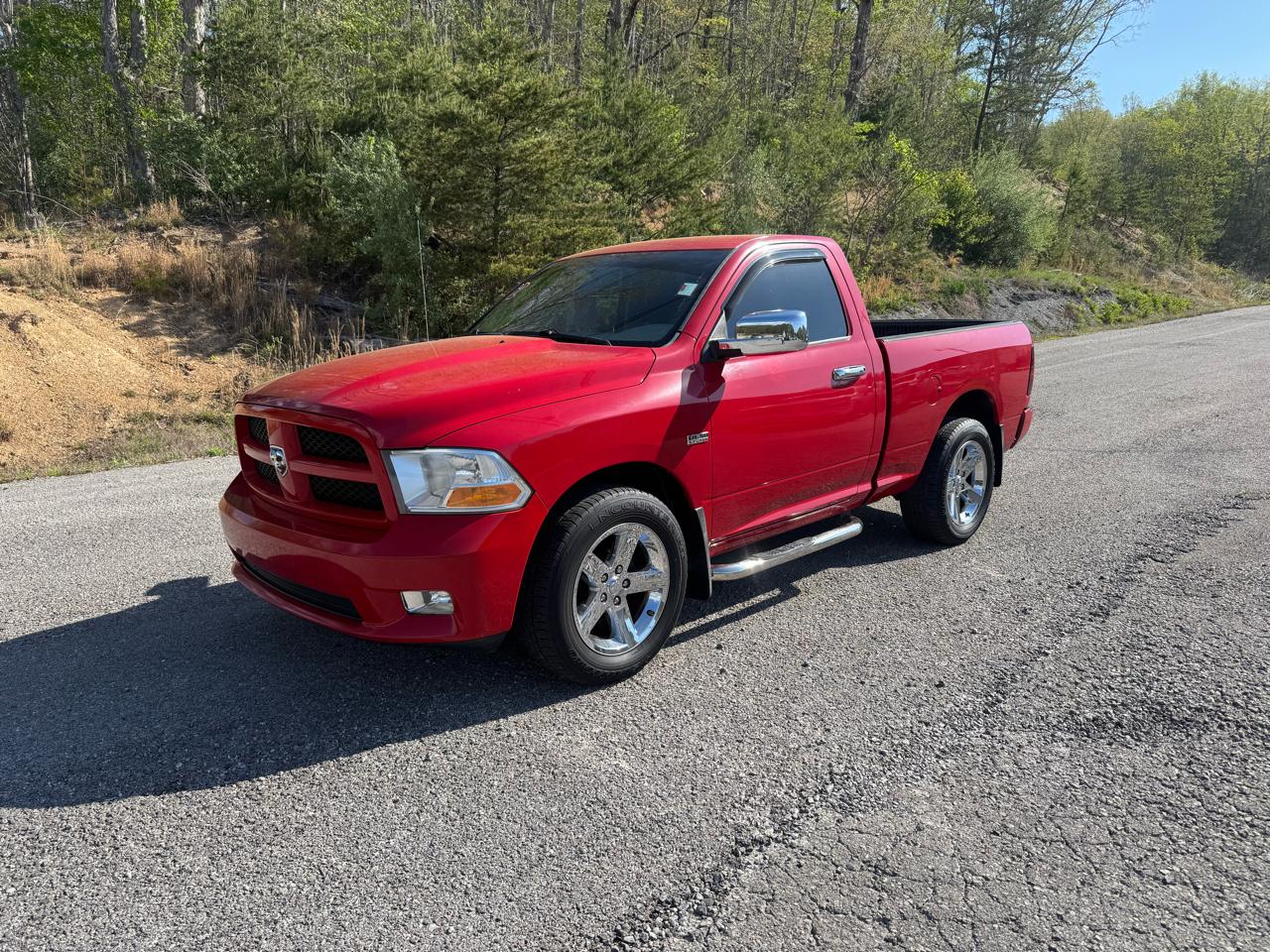 RAM 1500 2WD Reg Cab 120.5" Express 2012