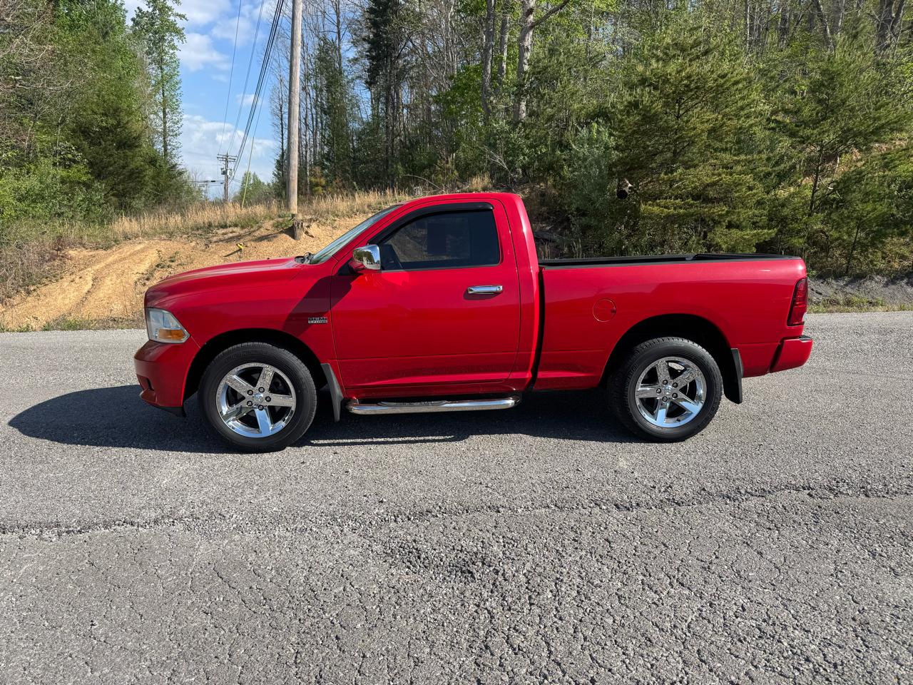 RAM 1500 2WD Reg Cab 120.5" Express 2012