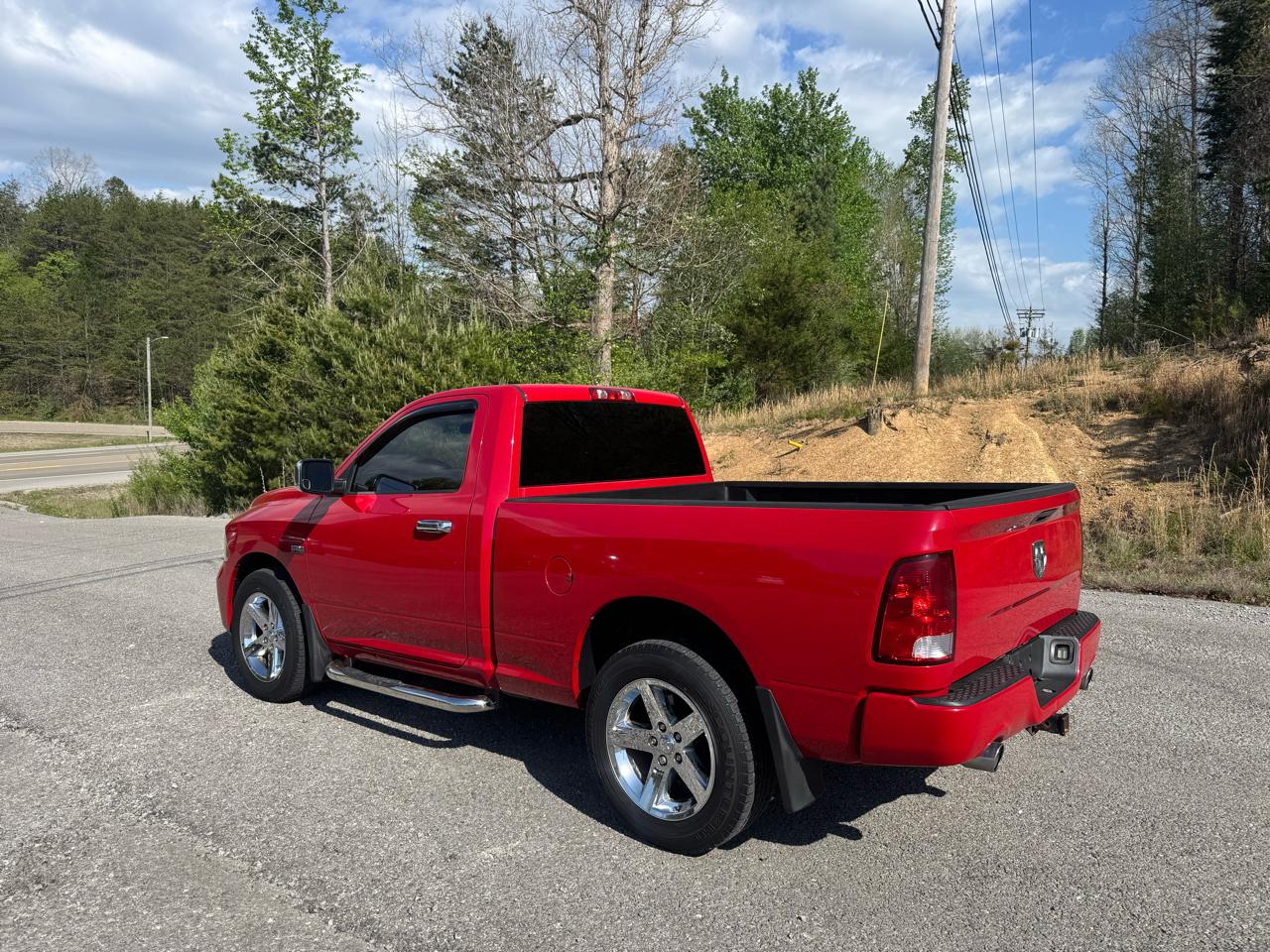 RAM 1500 2WD Reg Cab 120.5" Express 2012