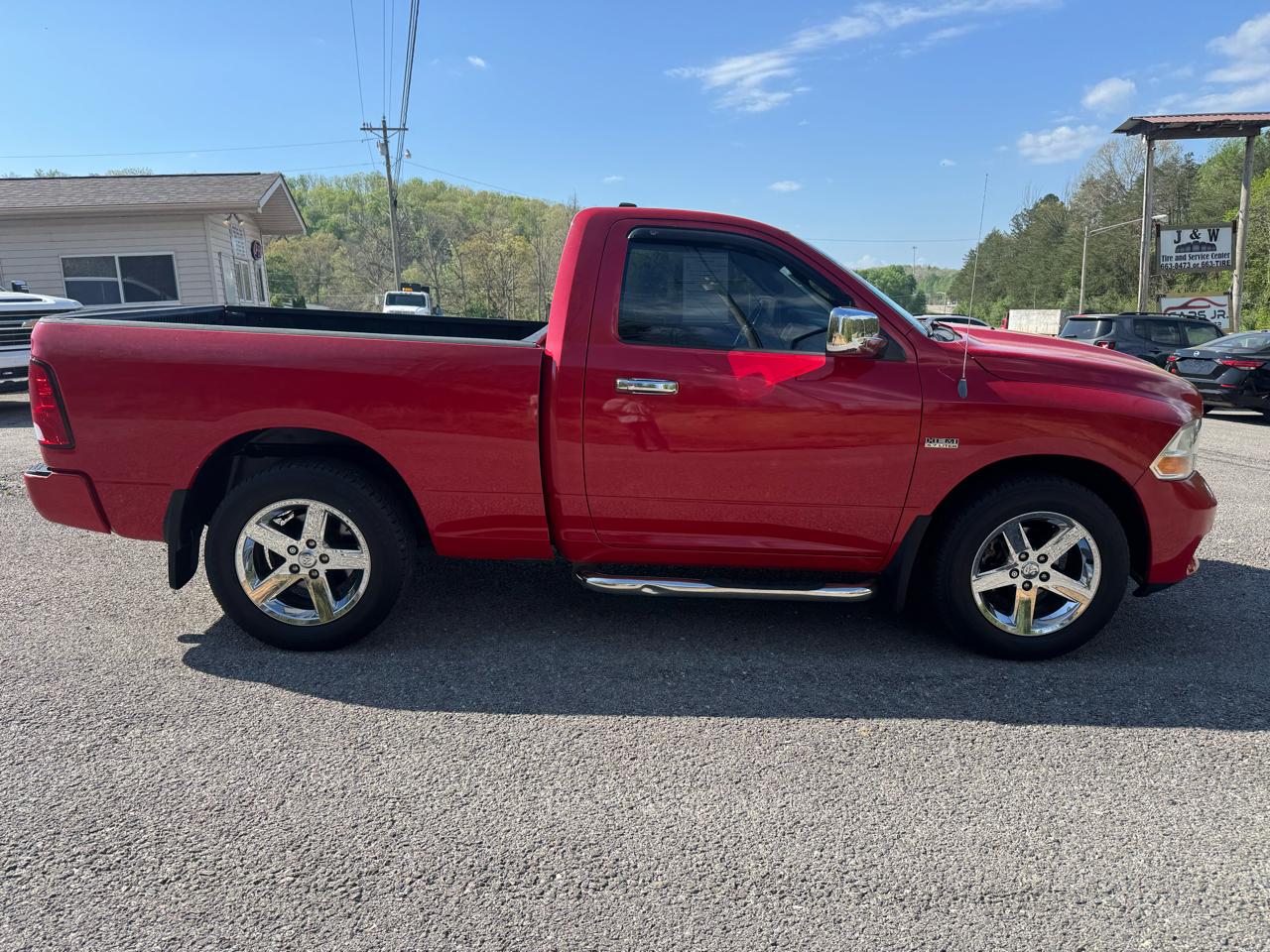 RAM 1500 2WD Reg Cab 120.5" Express 2012