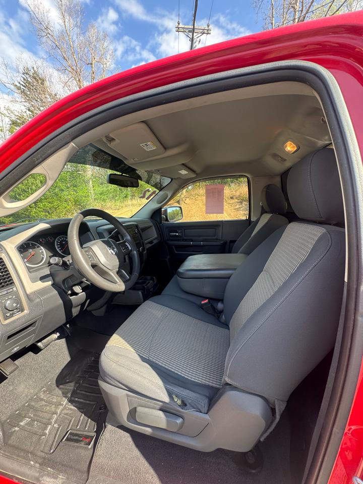 RAM 1500 2WD Reg Cab 120.5" Express 2012