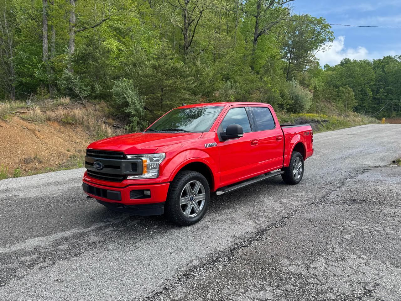 Ford F-150 XLT SuperCrew 4WD 2019