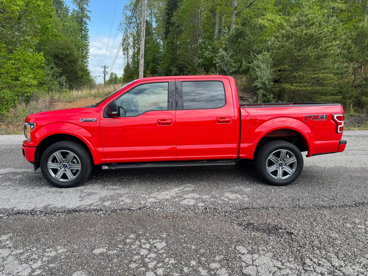 Ford F-150 XLT SuperCrew 4WD 2019