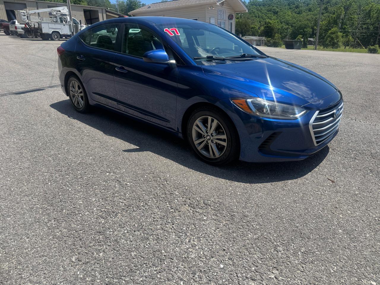 Hyundai Elantra  2017