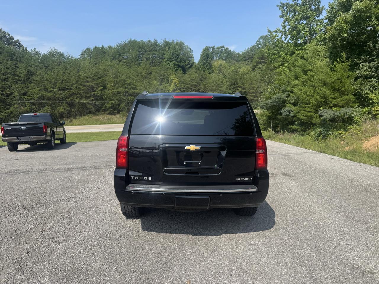 Chevrolet Tahoe 2WD 4dr Premier 2019