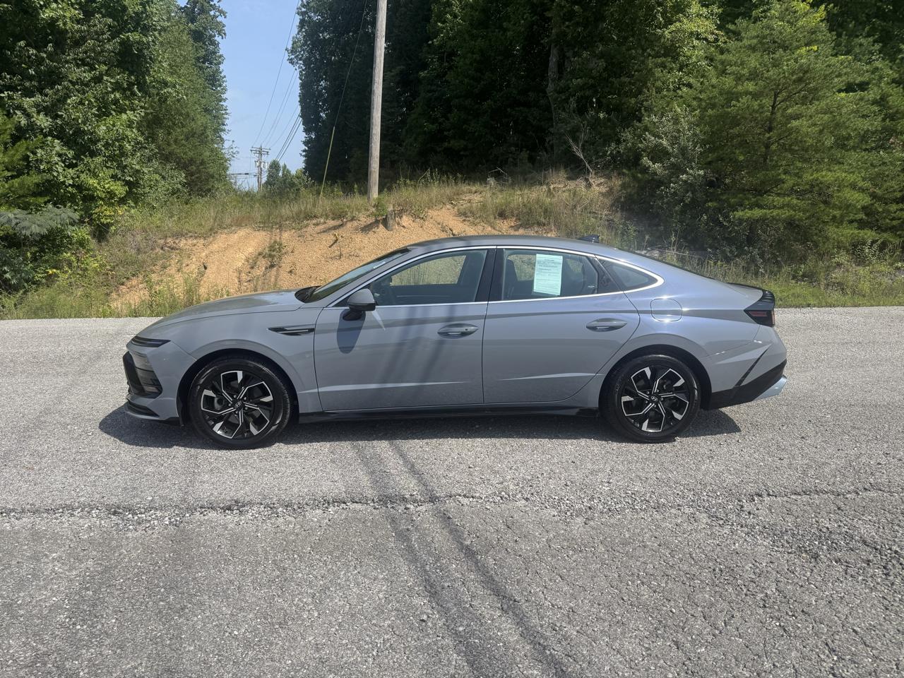 Hyundai Sonata SEL FWD 2025