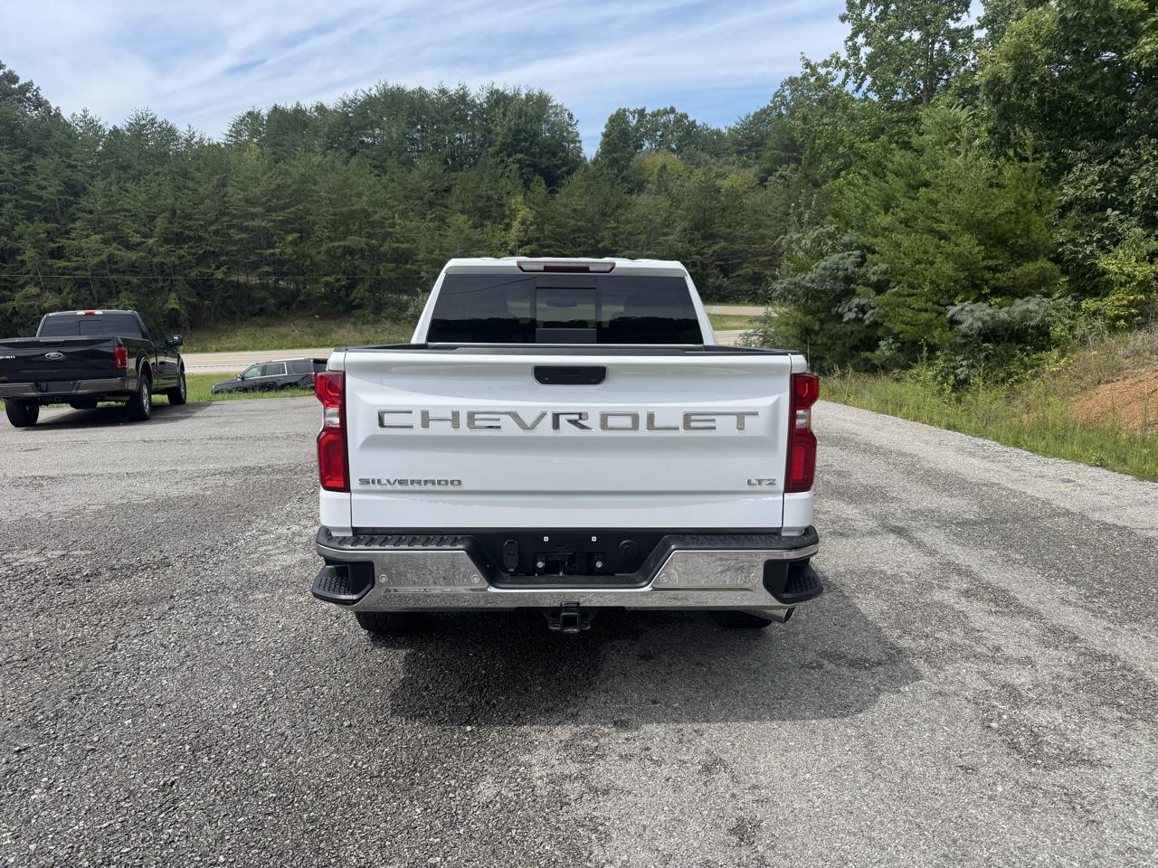 Chevrolet Silverado 1500 4WD Crew Cab 147" LTZ 2021