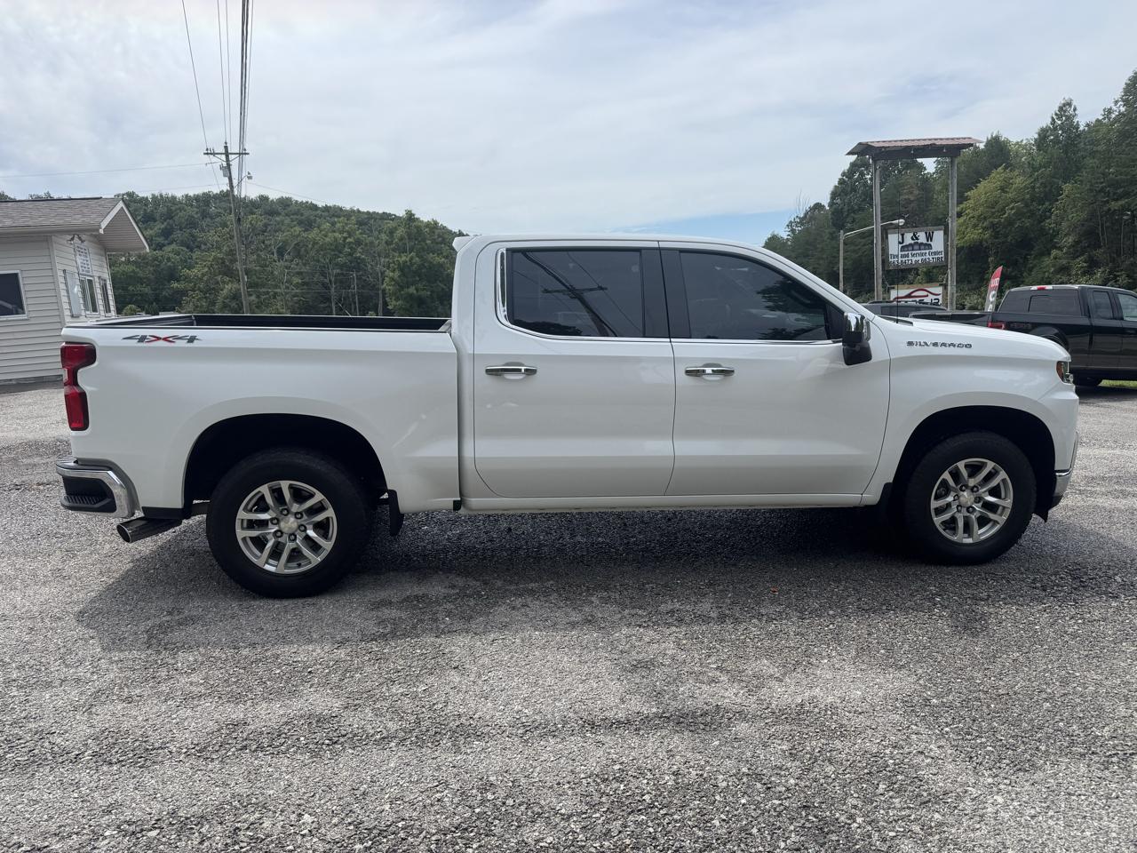 Chevrolet Silverado 1500 4WD Crew Cab 147" LTZ 2021